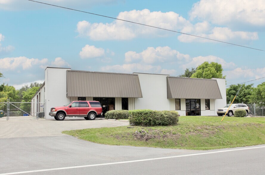 More Photos Of 3806 Progress Ave, Naples Warehouse For Sale