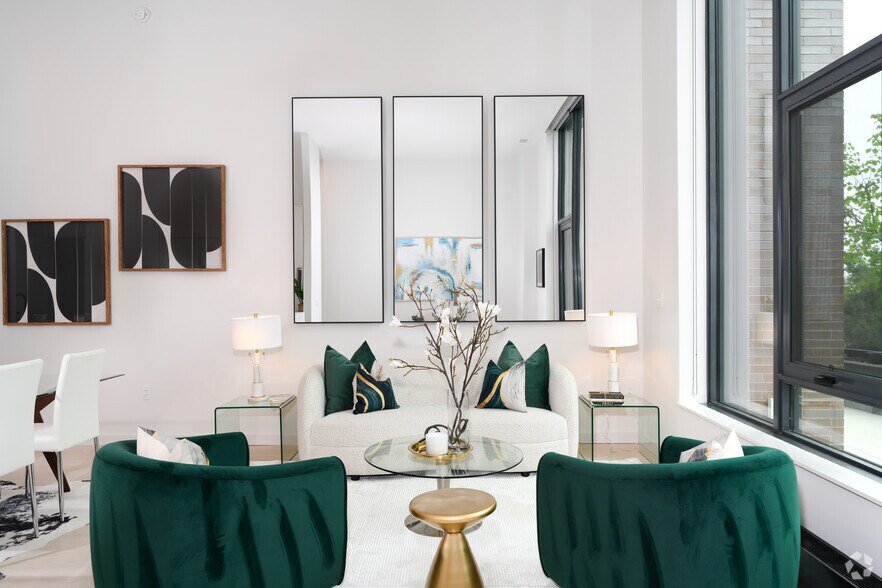 More Photos Of 3030 S Potomac Ave, Arlington Multifamily For Sale