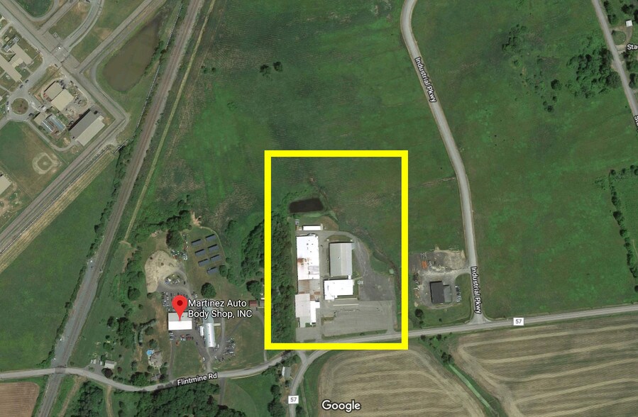 More Photos Of 2 Flint Mine Rd, Coxsackie Manufacturing For Sale