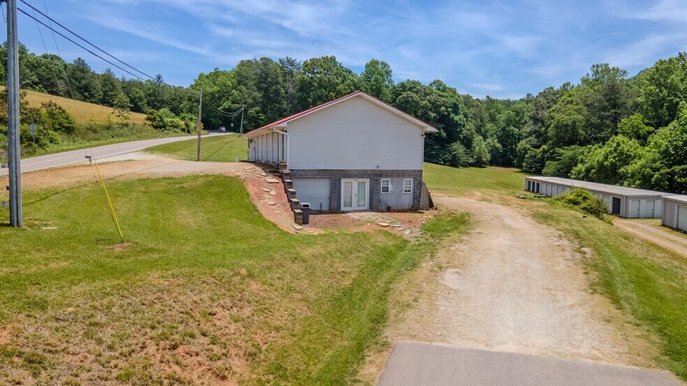 More Photos Of 503 Dowdle Mountain Rd, Franklin Land For Sale