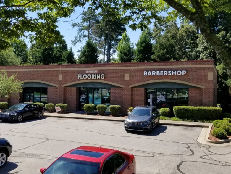 More Photos Of 5001-5009 Village Park Dr, Knightdale Storefront Retail Office For Lease