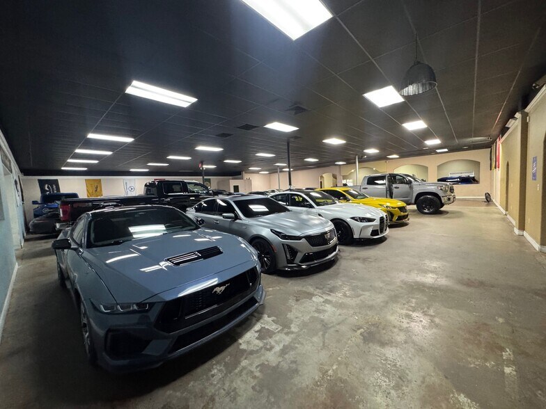 More Photos Of 4315 E Columbus Dr, Tampa Warehouse For Sale