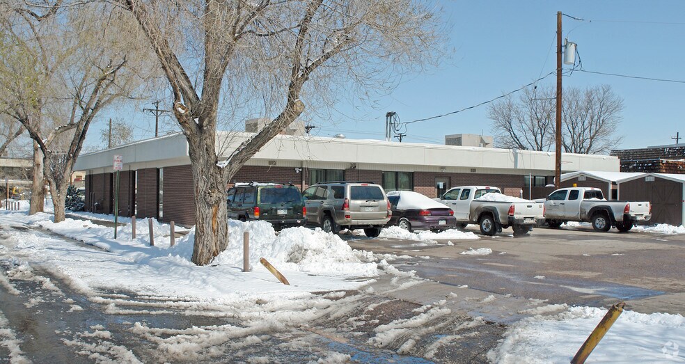 More Photos Of 5700 E Evans Ave, Denver Showroom For Lease