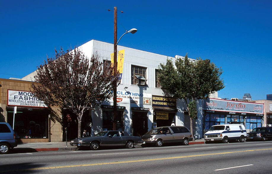 Primary Photo Of 1415 S Los Angeles St, Los Angeles Storefront For Sale