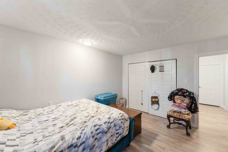 More Photos Of 732 Morin St, Ottawa Apartments For Sale