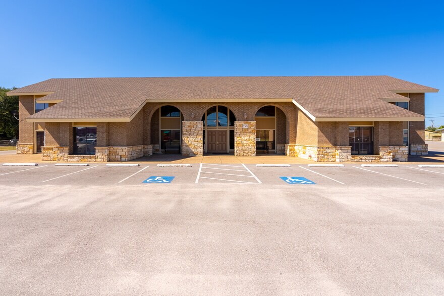Primary Photo Of 2508 Williams Dr, Georgetown Loft Creative Space For Lease