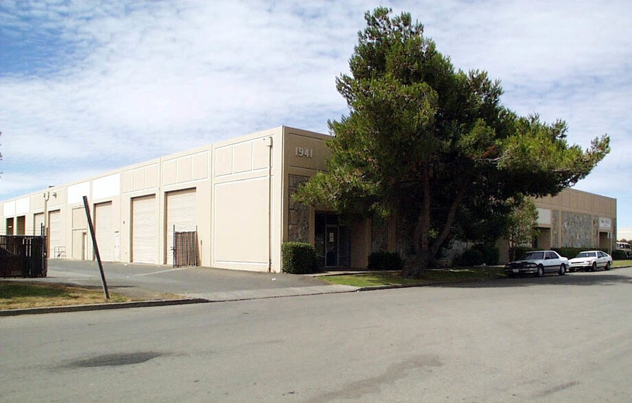More Photos Of 1941 Walters Ct, Fairfield Light Manufacturing For Lease