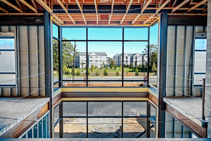 More Photos Of 18 Cox Cro Rd, Toms River Loft Creative Space For Lease