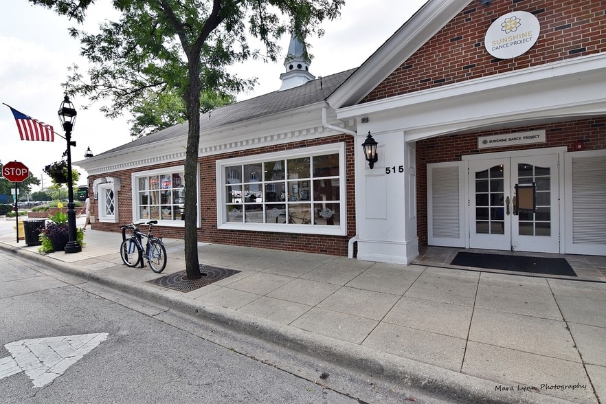 More Photos Of 515 Crescent Blvd, Glen Ellyn Freestanding For Lease