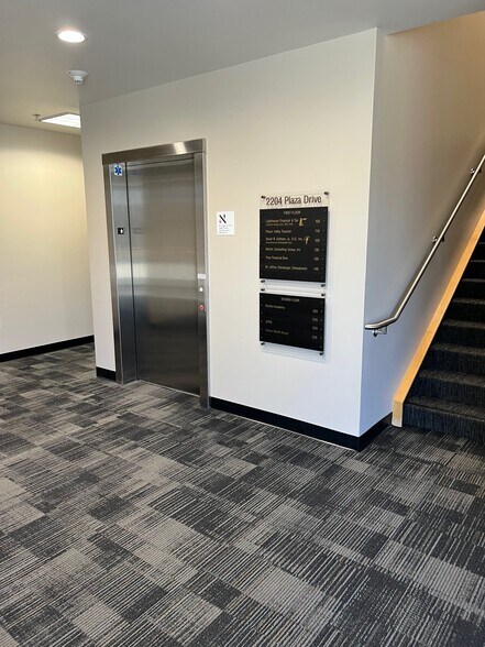 More Photos Of 2204 Plaza Dr, Rocklin Office For Lease