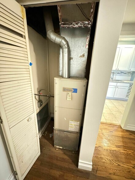 More Photos Of 7250 S Merrill Ave, Chicago Apartments For Sale