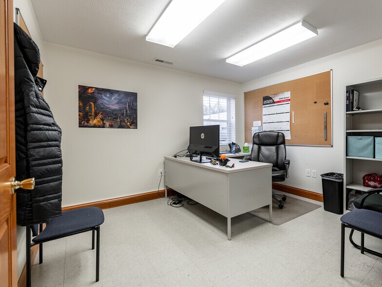 More Photos Of 1823 US-60, Milton Manufacturing For Sale