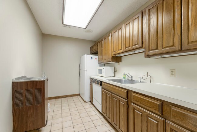 More Photos Of 1719 E 71st St, Tulsa Office Residential For Sale