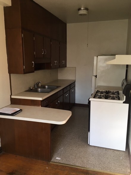 More Photos Of 522 W Adams St, Muncie Apartments For Sale