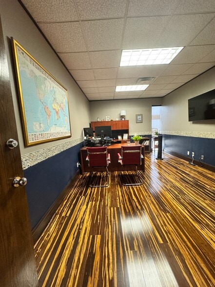 More Photos Of 14175 Proton Rd, Dallas Research And Development For Sale