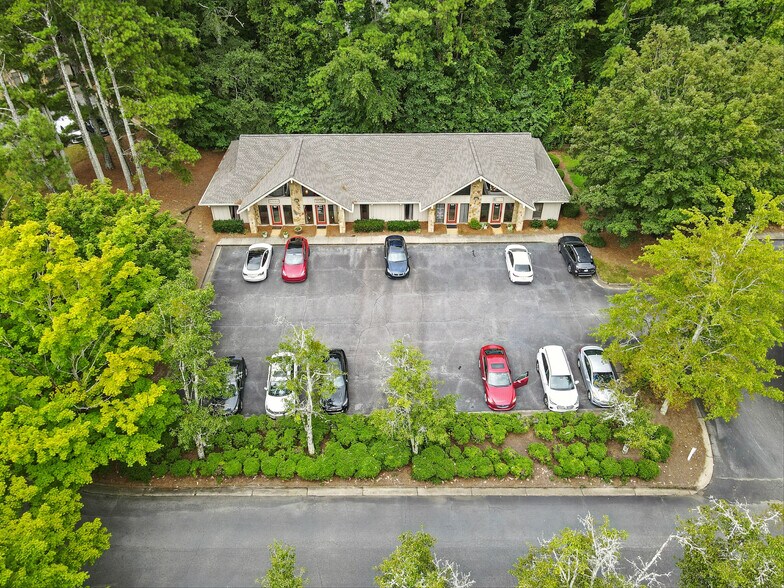 More Photos Of 11285 Elkins Rd, Roswell Office Residential For Sale