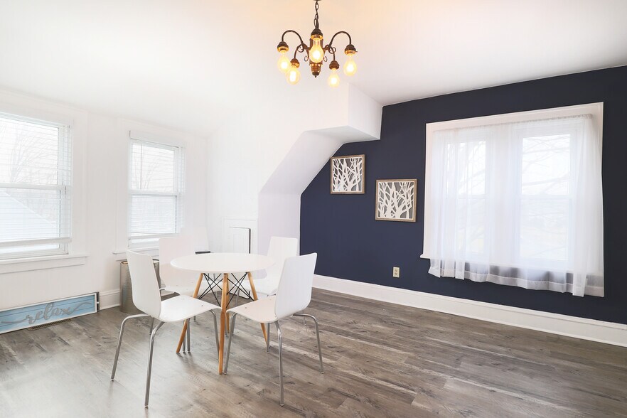More Photos Of 322 Ballston Ave, Schenectady Office For Sale