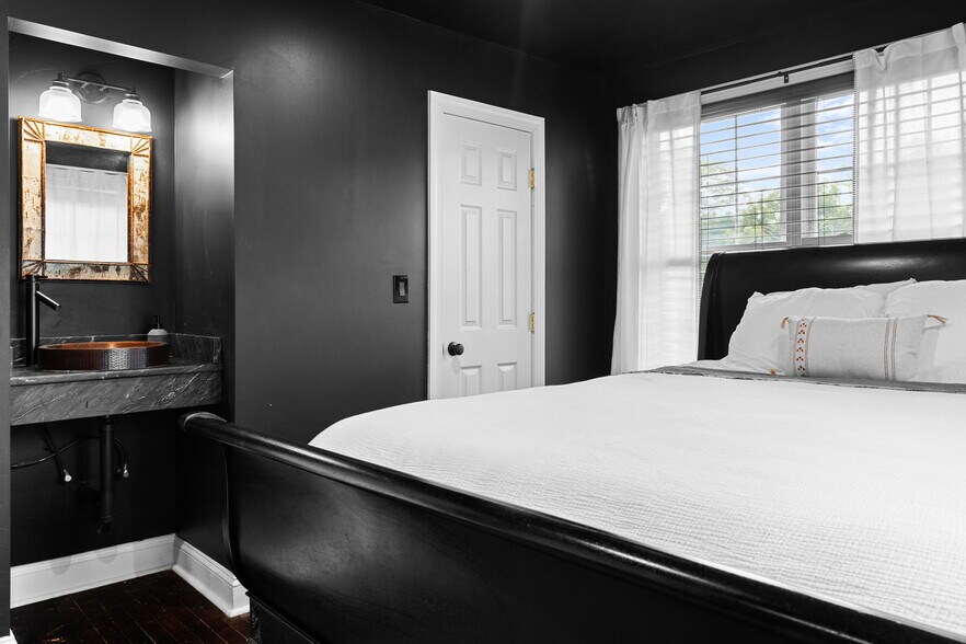 More Photos Of 3311 Route 23A, Palenville Restaurant For Sale