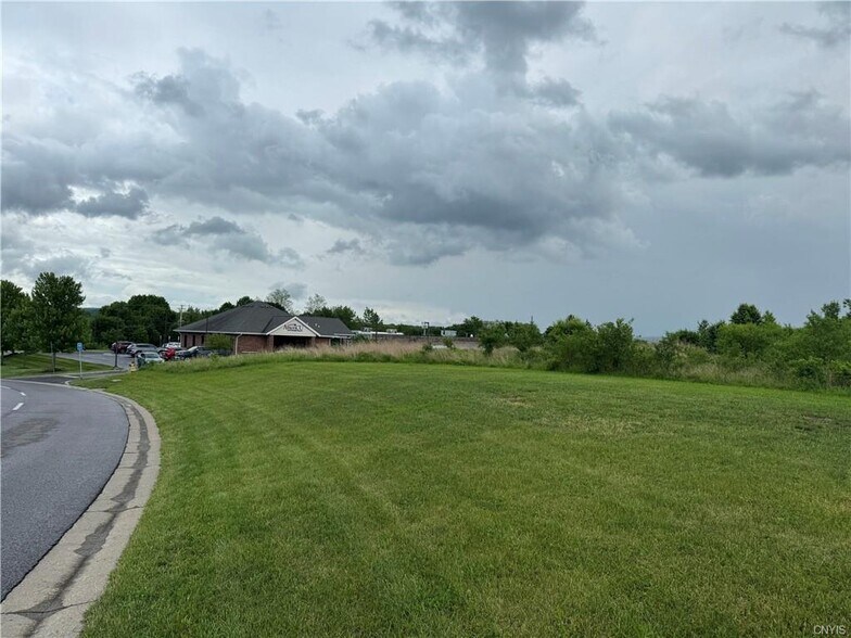 More Photos Of L11 Medical Center Drive, Fayetteville Land For Sale