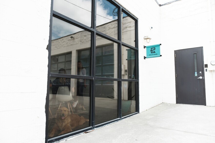 More Photos Of 1701 Meeting Street Rd, North Charleston Storefront Retail Office For Sale