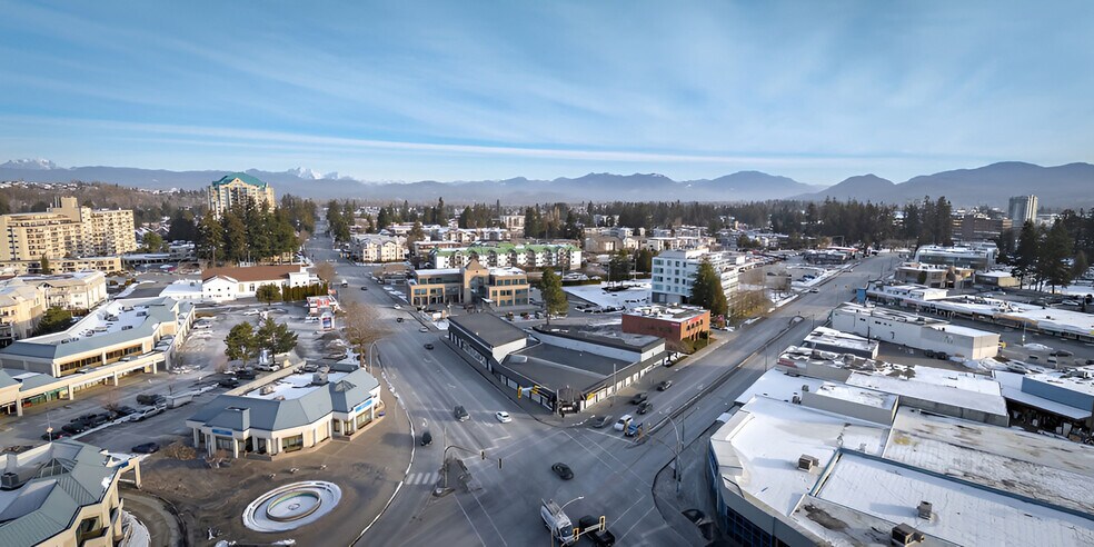 More Photos Of 32009 S Fraser Way, Abbotsford Storefront For Sale