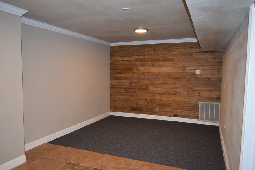 More Photos Of 37092 Miller Rd, Prairieville Industrial For Lease