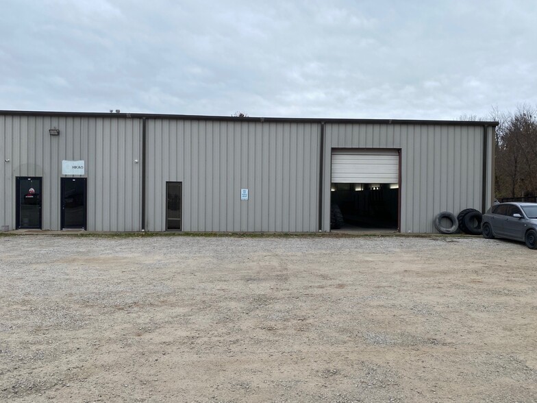 Primary Photo Of 11842 S 33rd Ave W, Sapulpa Warehouse For Lease