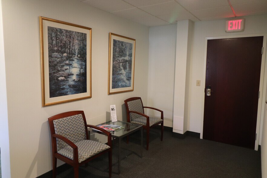 More Photos Of Valley Workspaces, Avon, Ct, Avon Coworking Space