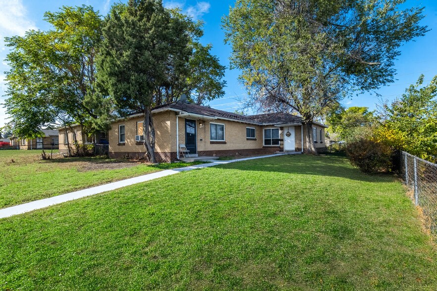 Primary Photo Of 3255 Pontiac St, Denver Apartments For Sale