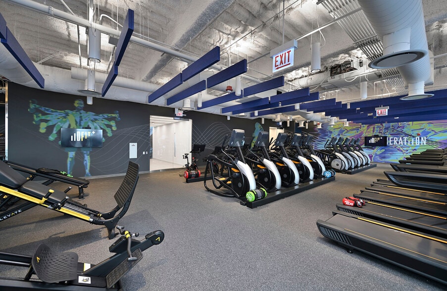 More Photos Of 110 N Wacker Dr, Chicago Office For Lease