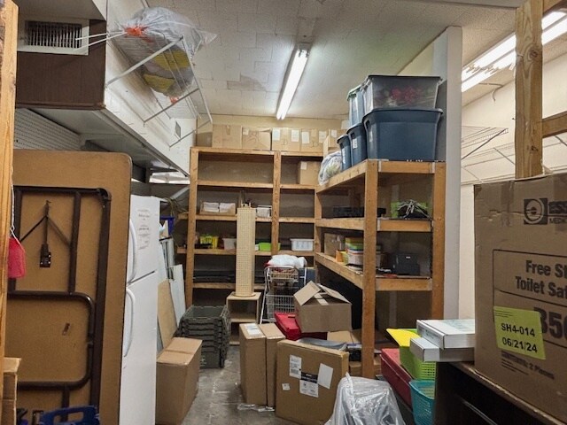 More Photos Of 714 New Bridge St, Jacksonville Storefront For Lease