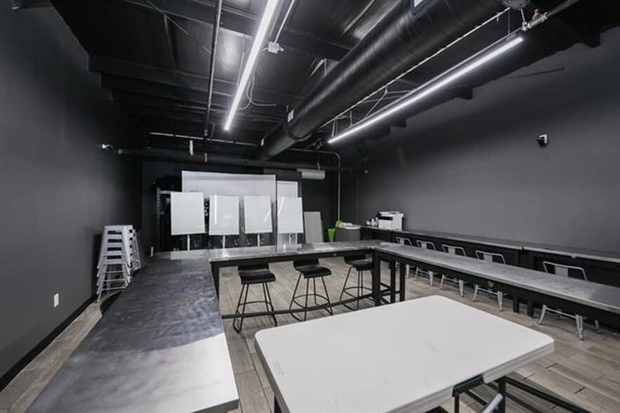 More Photos Of 8218 Casa Verde Rd, Laredo Storefront Retail Office For Sale