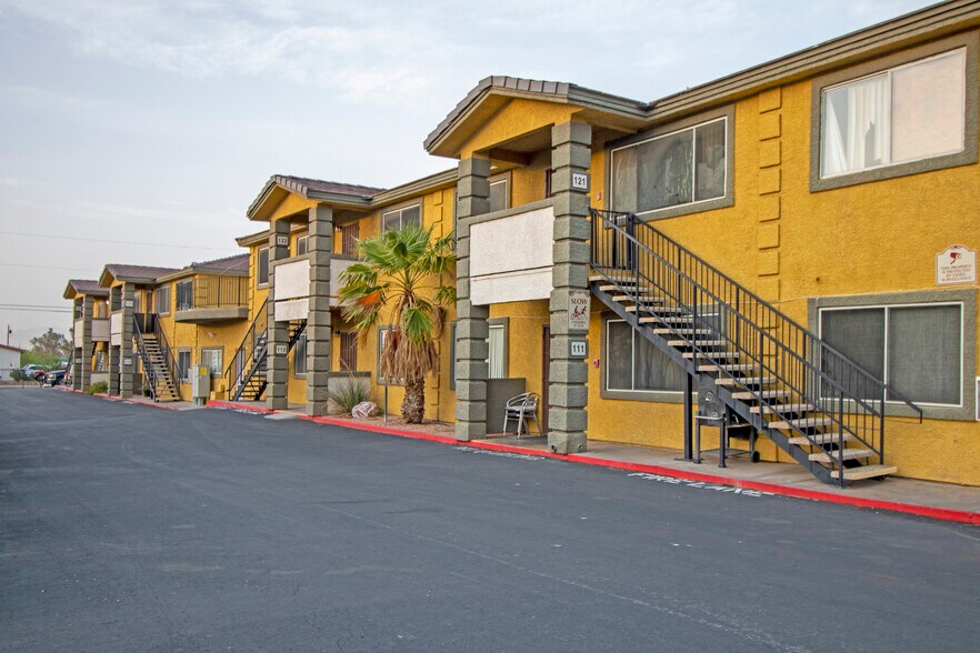 More Photos Of 409-417 E Merlayne Dr, Henderson Apartments For Sale