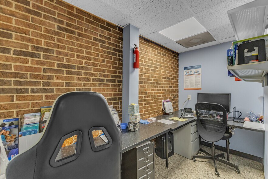 More Photos Of 141 E Main St, Youngsville Medical For Sale