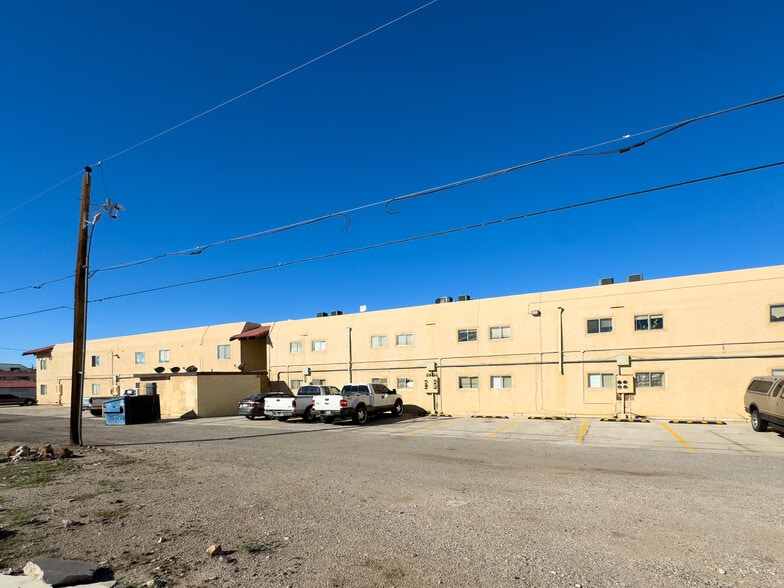 More Photos Of 434 River Glen Dr, Bullhead City Apartments For Sale