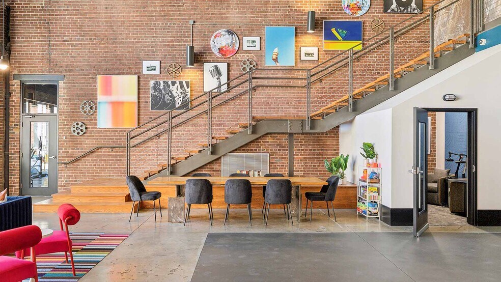 More Photos Of 2600 8th Ave S, Nashville Coworking Space