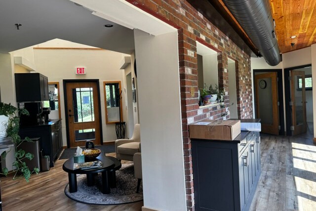 More Photos Of 478 Blair Park Rd, Williston Office For Sale