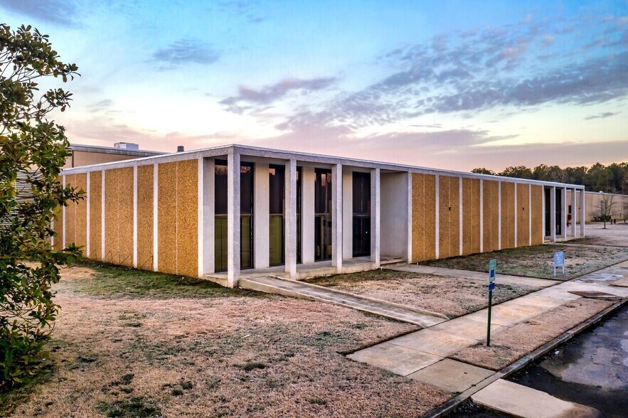 More Photos Of 1444 Lancaster Hwy, Chester Manufacturing For Sale