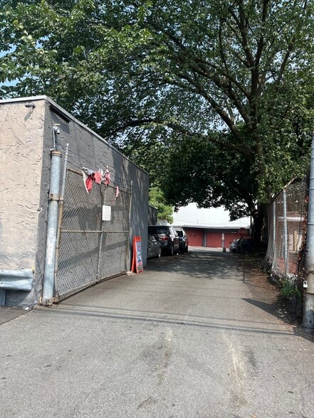 More Photos Of 807-821 E 24TH EAST 24TH St, Paterson Industrial For Sale