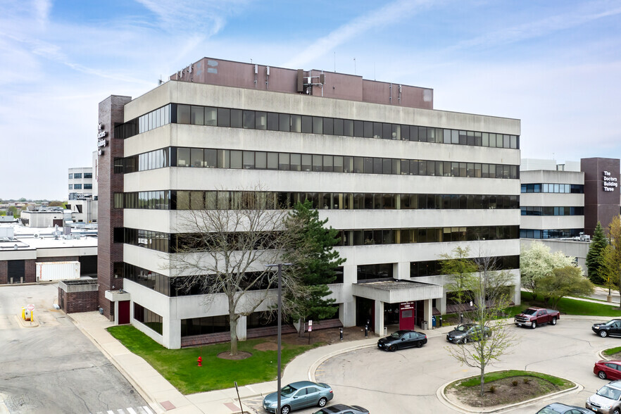 Primary Photo Of 1585 N Barrington Rd, Hoffman Estates Medical For Sale