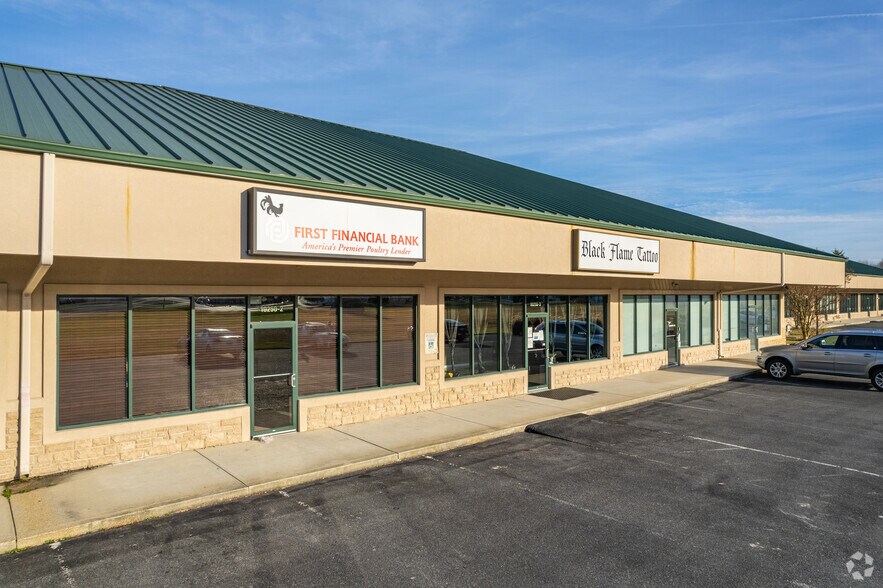 More Photos Of 10250 Stone Creek Dr, Laurel Unknown For Sale