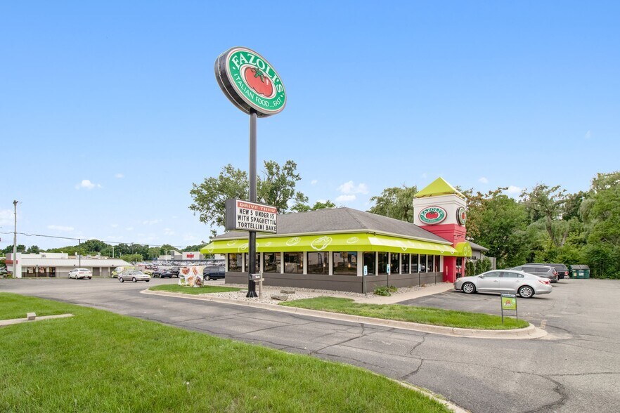 More Photos Of 2521 Alpine Ave, Grand Rapids General Retail For Sale