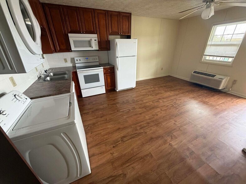 More Photos Of 223 Lanier Dr, Statesboro Apartments For Sale