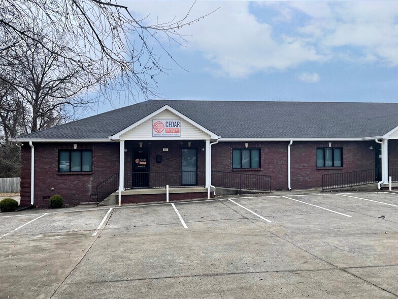 More Photos Of 291 Clear Sky Ct, Clarksville Medical For Lease