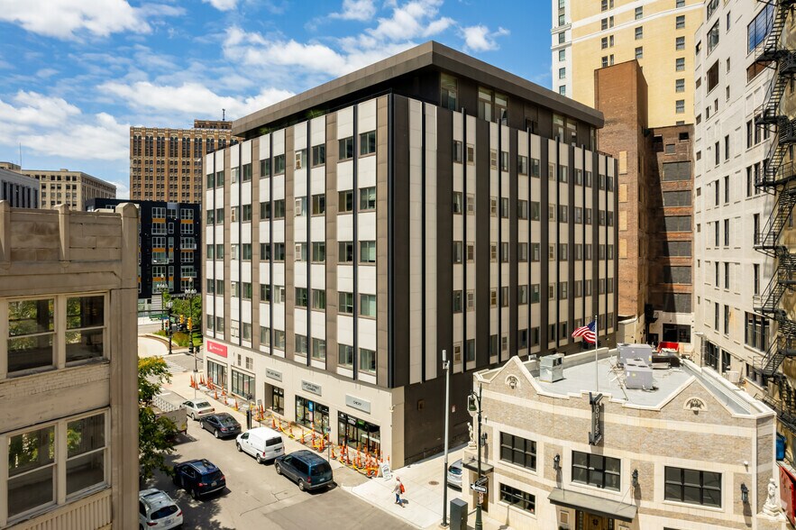 More Photos Of 1514 Washington Blvd, Detroit Apartments For Lease