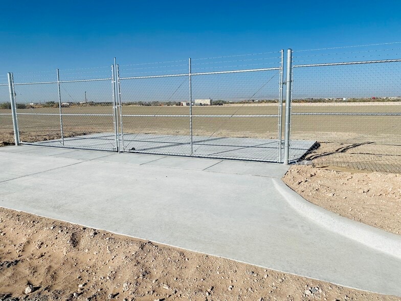Primary Photo Of 13019 Pellicano Drive, El Paso Land For Lease