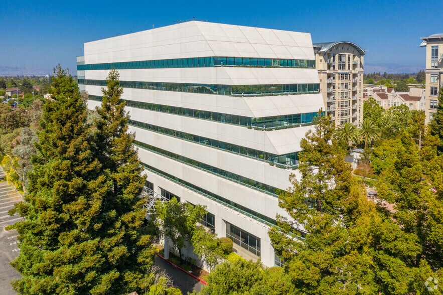 More Photos Of 2440 W El Camino Real, Mountain View Office For Lease