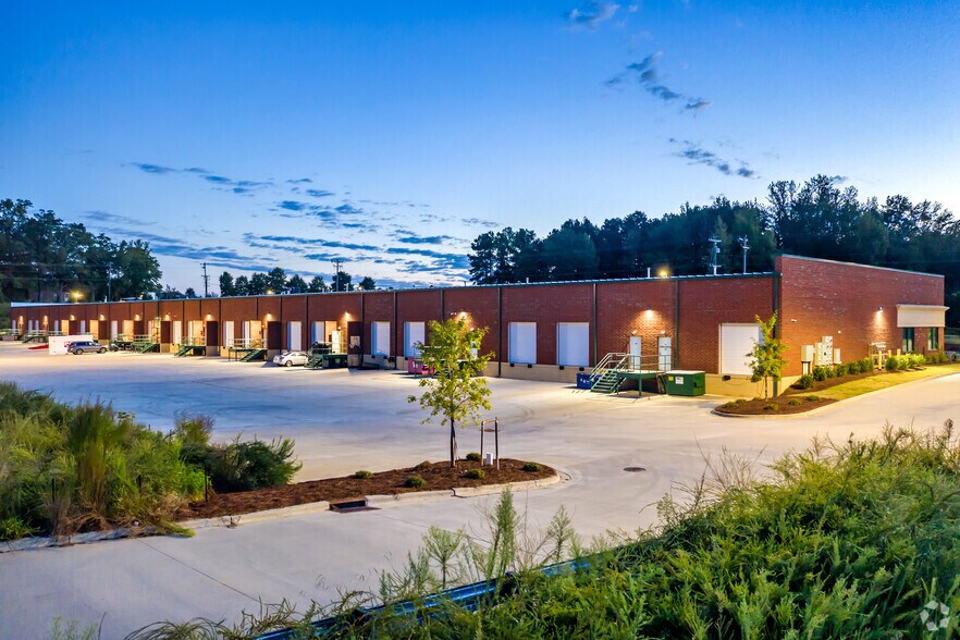 More Photos Of 9499 Old Bailes Rd, Fort Mill Light Distribution For Lease