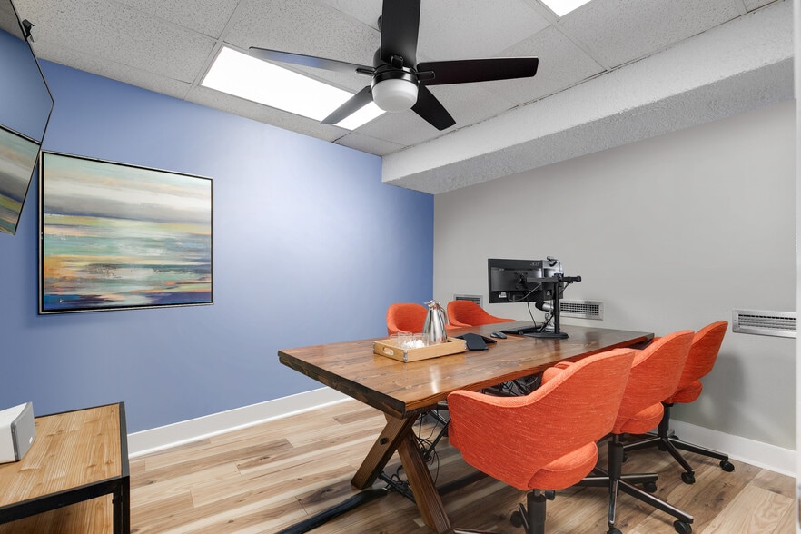 More Photos Of 2405 Westwood Ave, Richmond Office For Lease