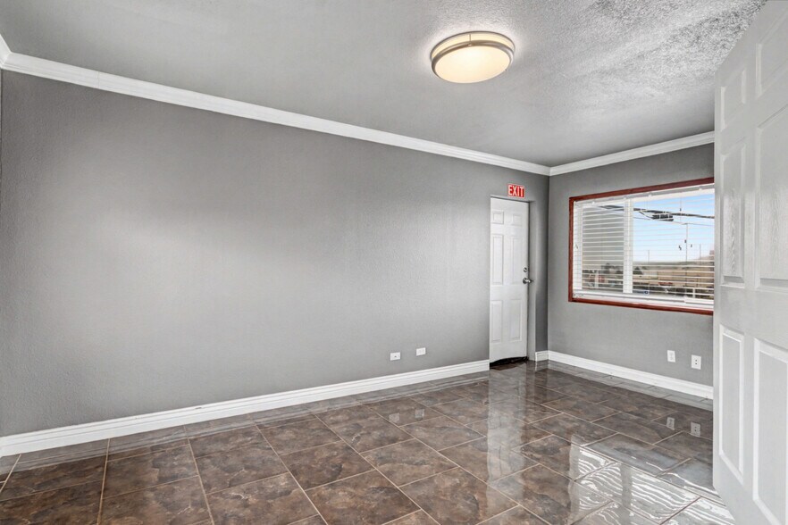 More Photos Of 8326 Quivas Way, Denver Office For Lease